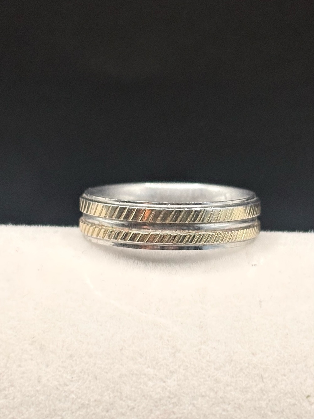 Men’s Stainless Steel Two Tone Wedding Band Ring Gold Tone Etched Sz 10